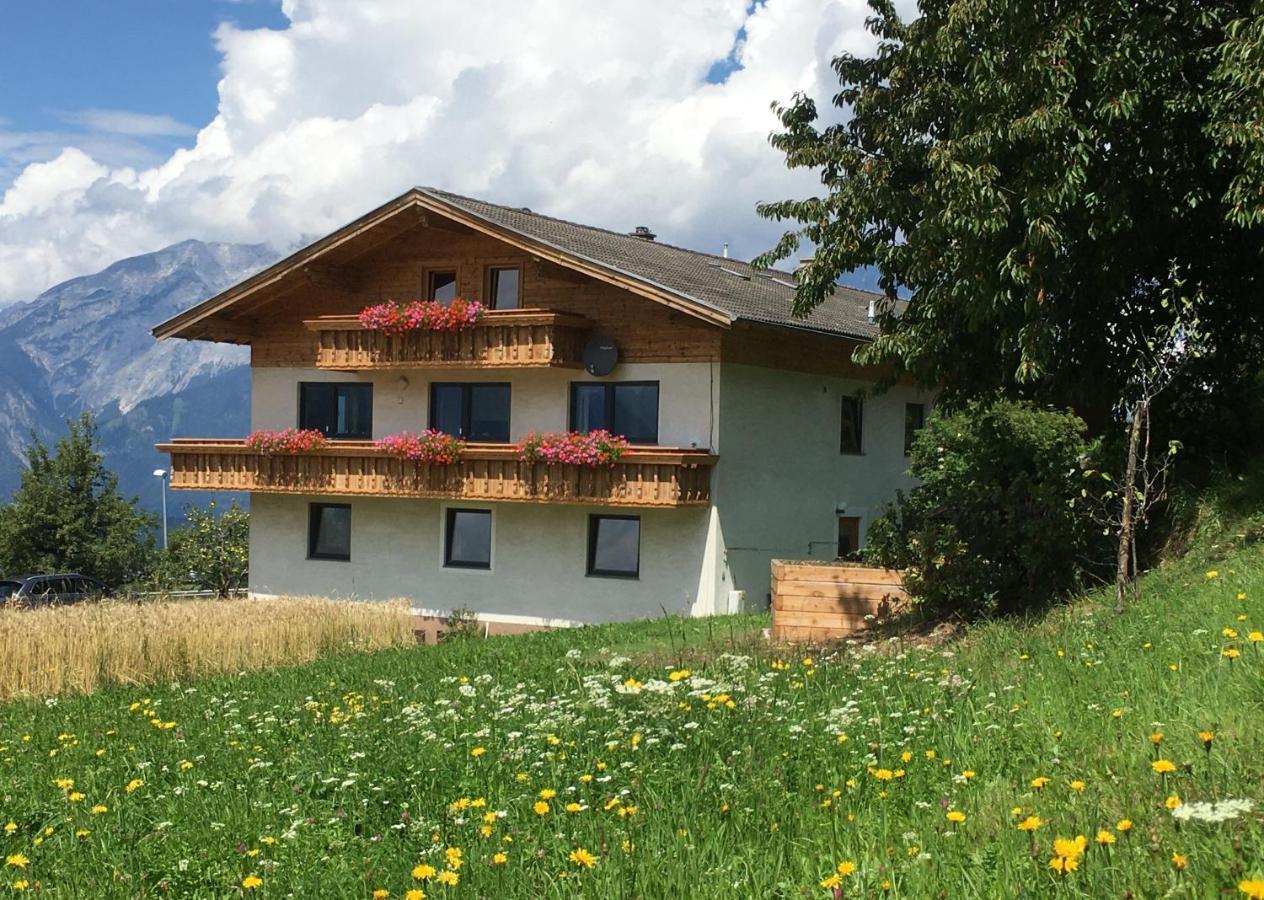 Apartment Wiesenhof - Natur & Weitblick Ueber Innsbruck - Ladestation Fuer Elektroautos Buitenkant foto