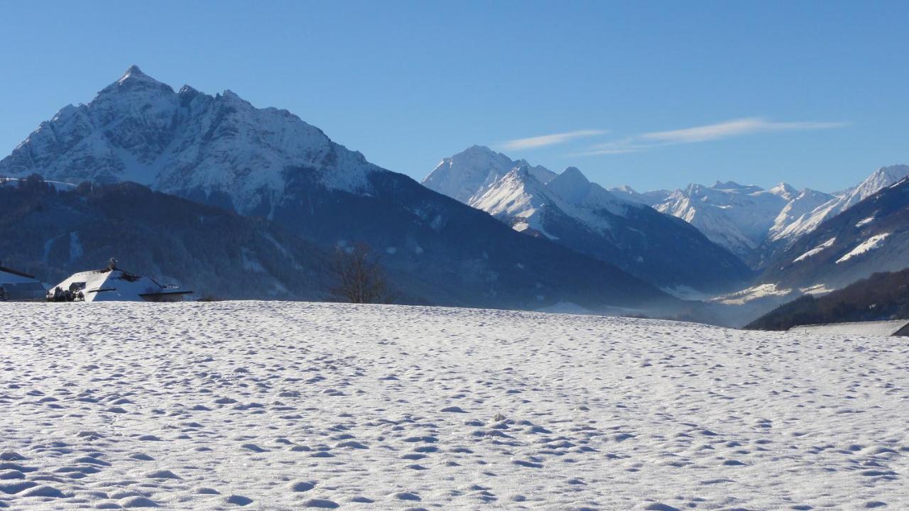 Apartment Wiesenhof - Natur & Weitblick Ueber Innsbruck - Ladestation Fuer Elektroautos Buitenkant foto