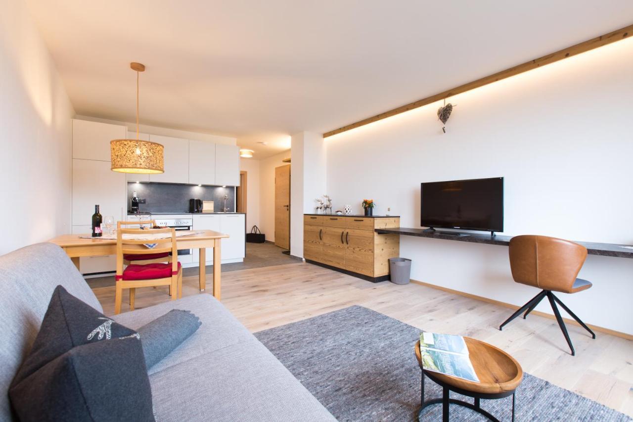 Apartment Wiesenhof - Natur & Weitblick Ueber Innsbruck - Ladestation Fuer Elektroautos Buitenkant foto