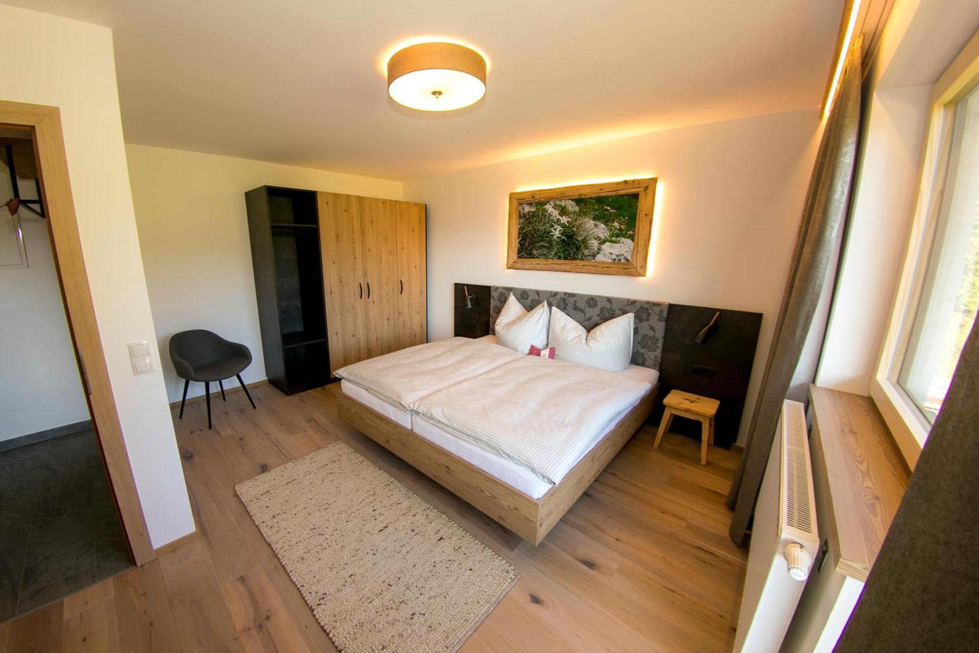 Apartment Wiesenhof - Natur & Weitblick Ueber Innsbruck - Ladestation Fuer Elektroautos Kamer foto